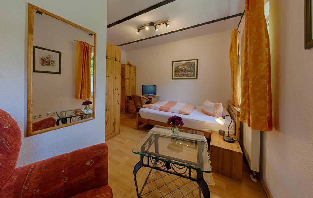 هوبيغارْتْنْ Hotel Honower Hof المظهر الخارجي الصورة